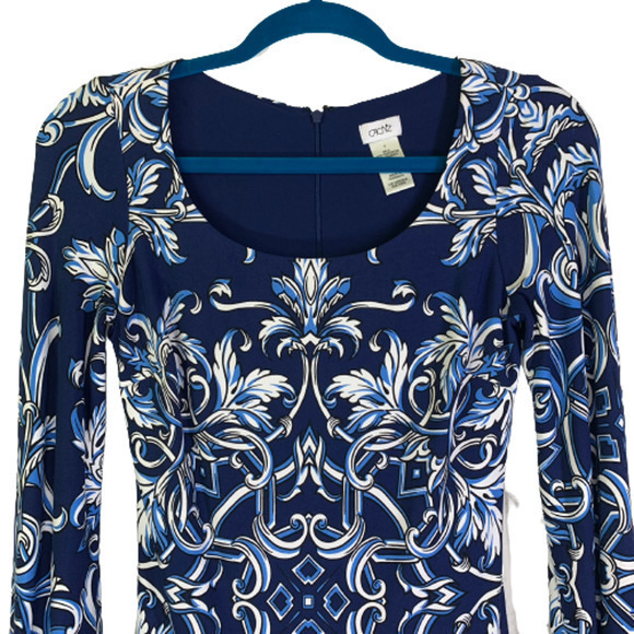 CACHE Navy Blue & White Filigree Print Long Sleeve Dress - Picture 2 of 11